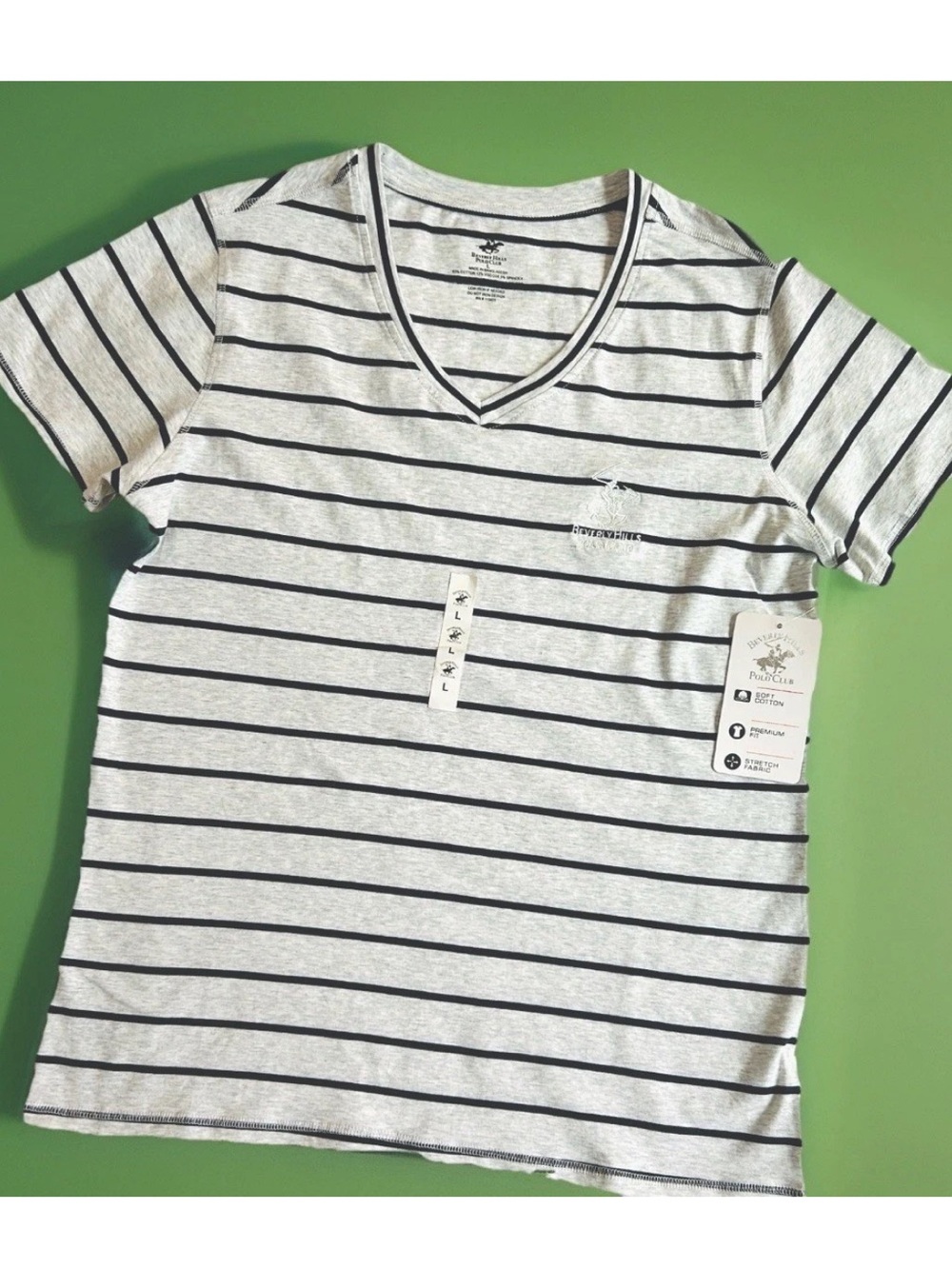 NWT Women’s Beverly Hills Polo Club V-Neck Gray/Black Stripe Short Sleeve Tee L